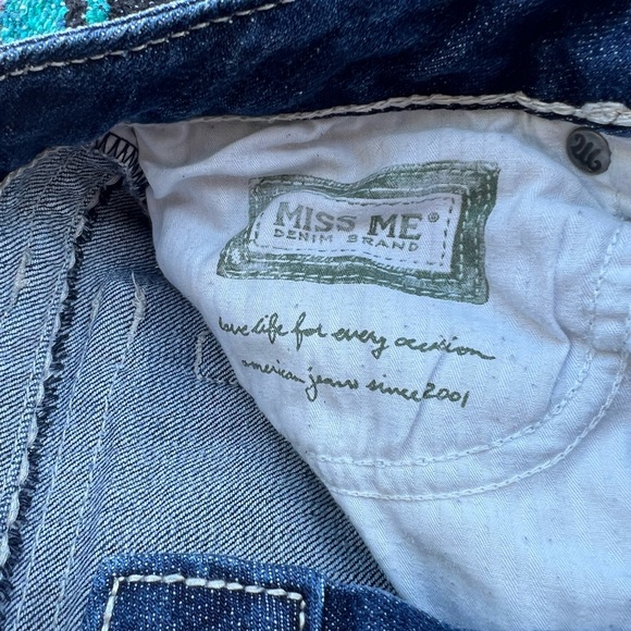 Miss me Irene boot cut jeans, size 28, dark wash - Picture 5 of 7